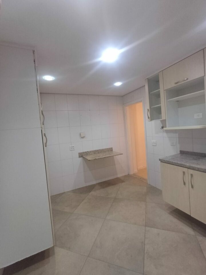 Foto 8 — Sobrado em Saúde