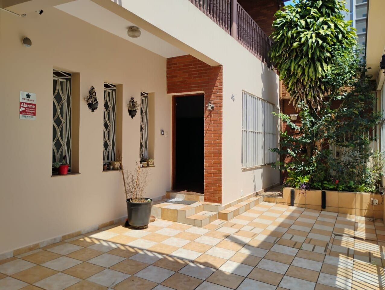 Foto 2 — Sobrado em Saúde