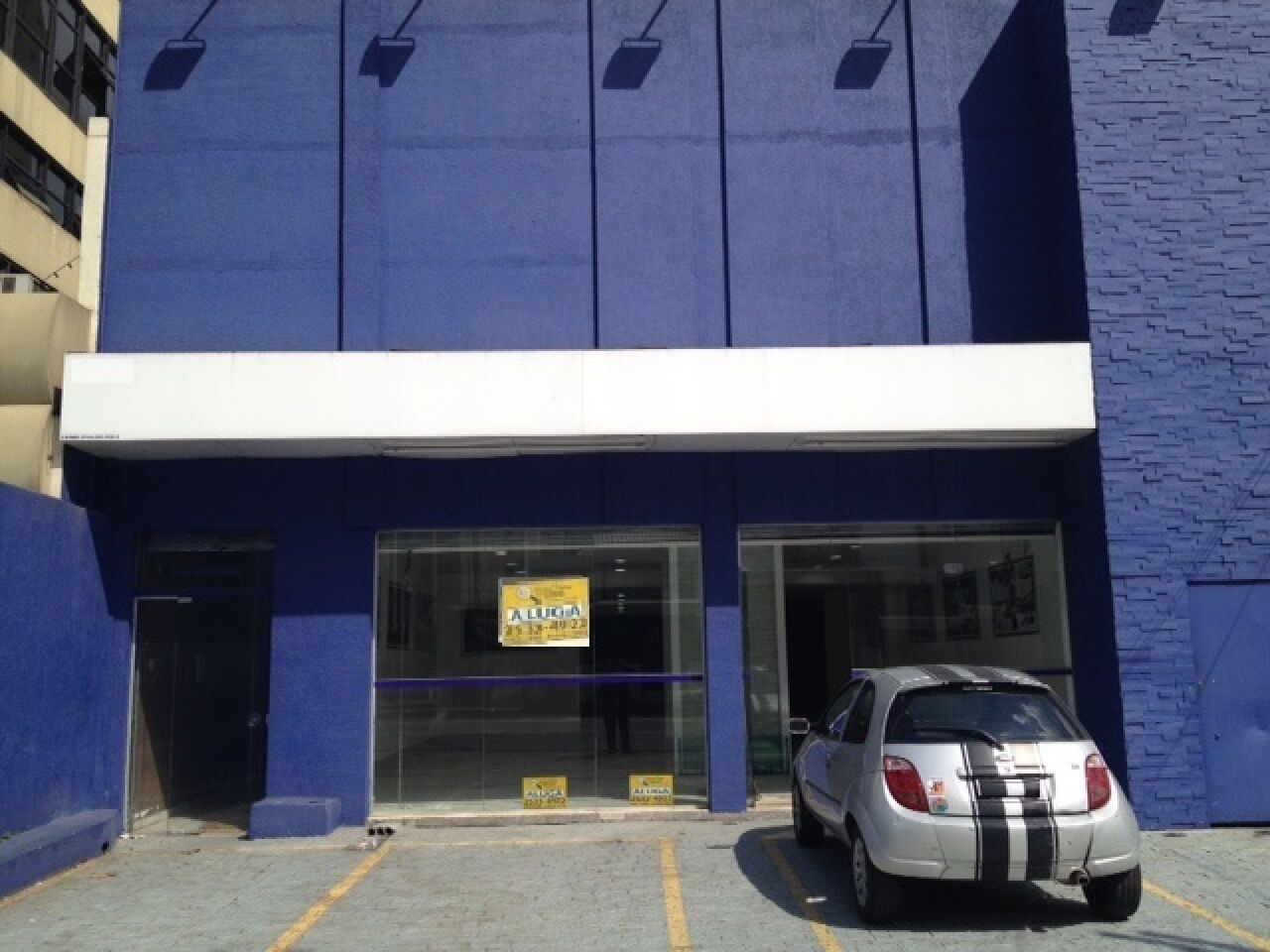 Comercial em Moema