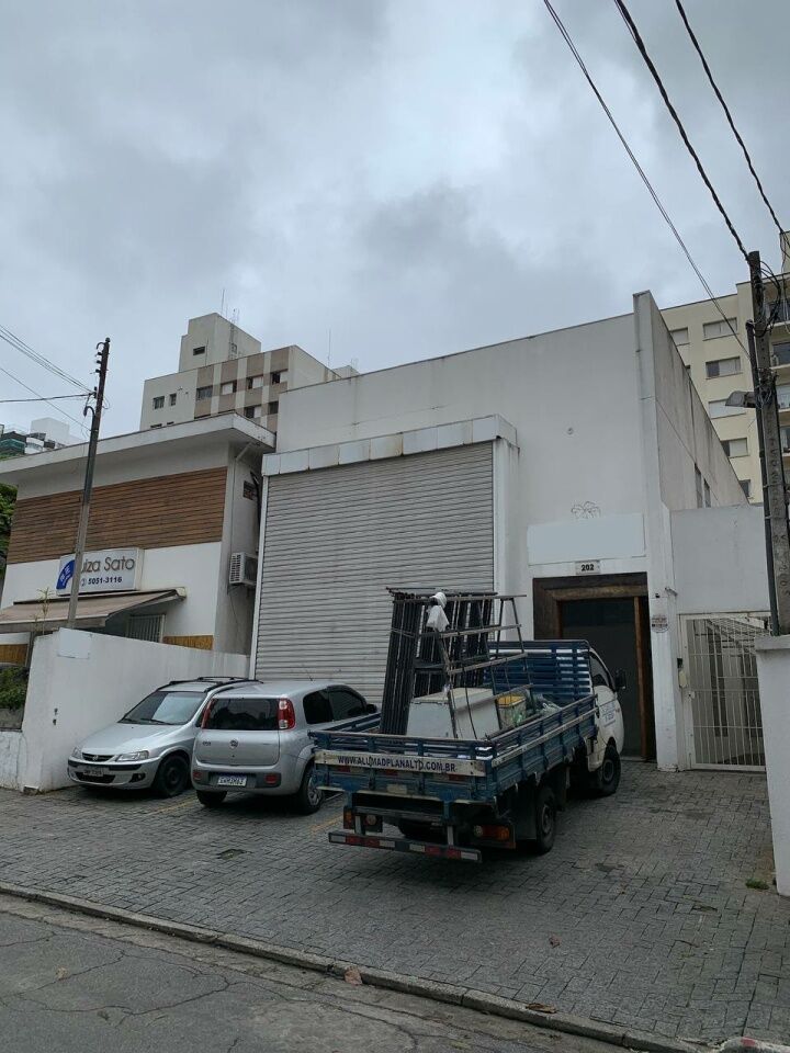 Comercial em Indianópolis