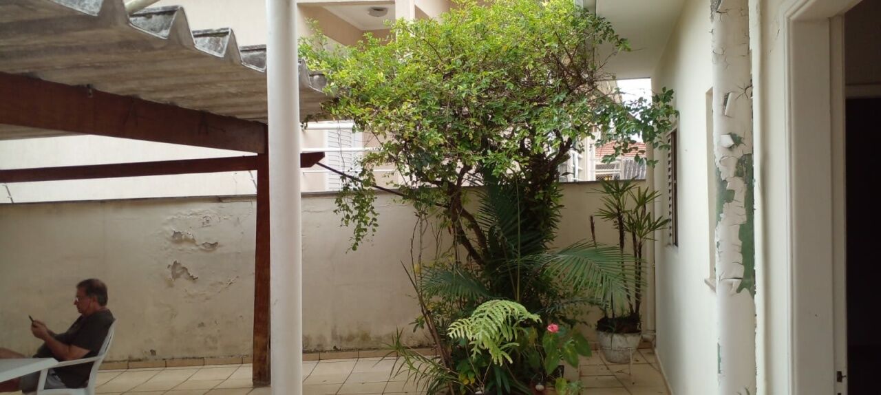 Foto 5 — Casa Térrea em Saúde