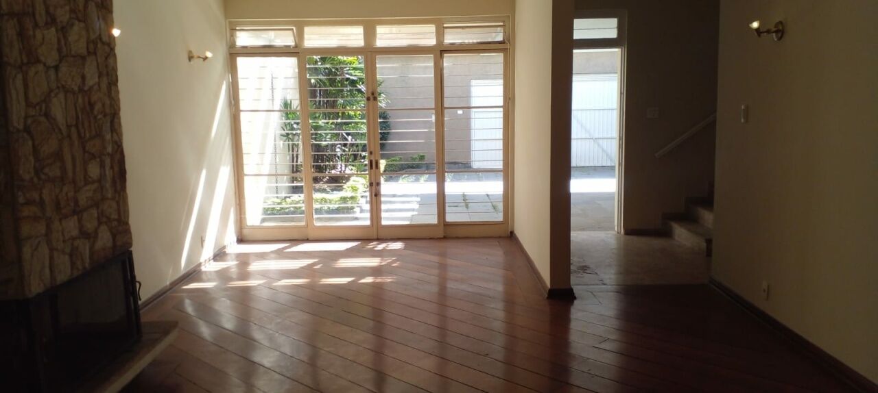 Foto 7 — Casa Assobradada em Saúde