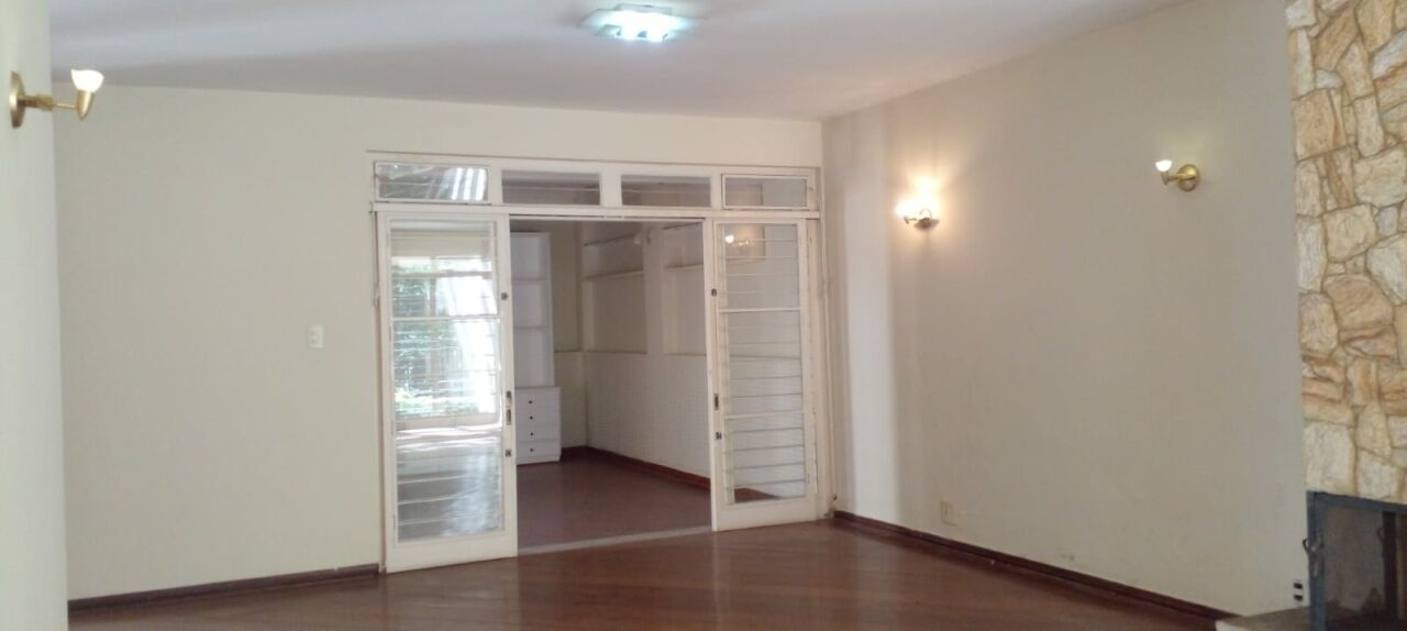Foto 9 — Casa Assobradada em Saúde