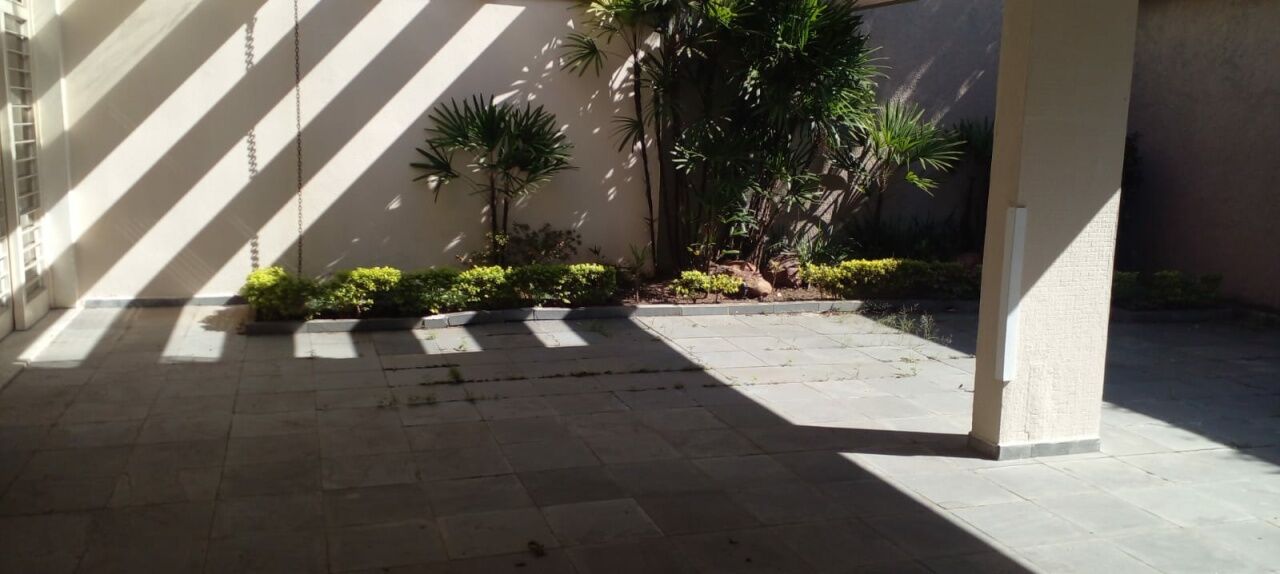 Foto 10 — Casa Assobradada em Saúde