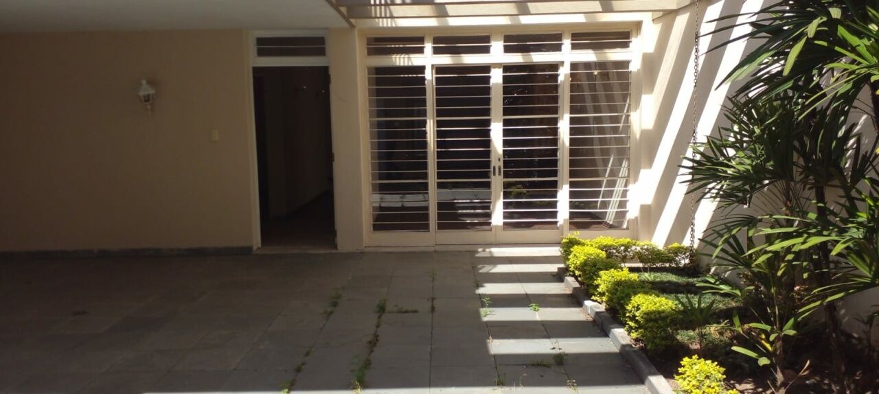 Foto 12 — Casa Assobradada em Saúde