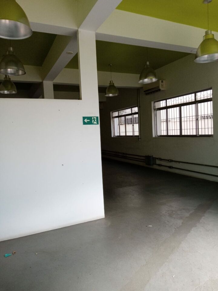 Foto 8 — Loja em Vila Congonhas