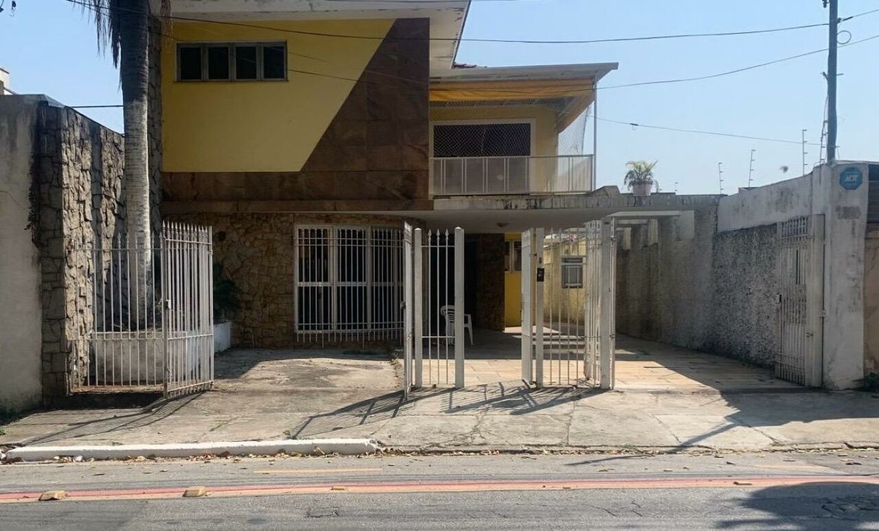 Casa Assobradada em Saúde
