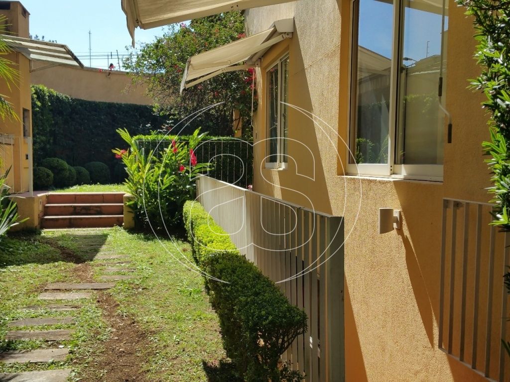 Condomínio Residencial Courtyard Village