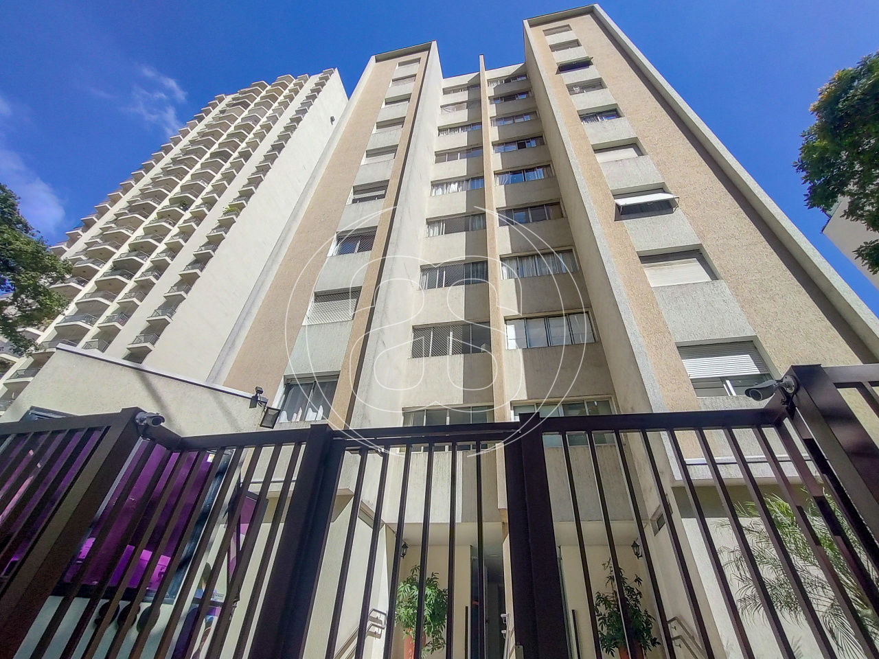 Apartamento de 70 m² com 2 dormitórios, suíte e 1 vaga em Moema Pássaros
