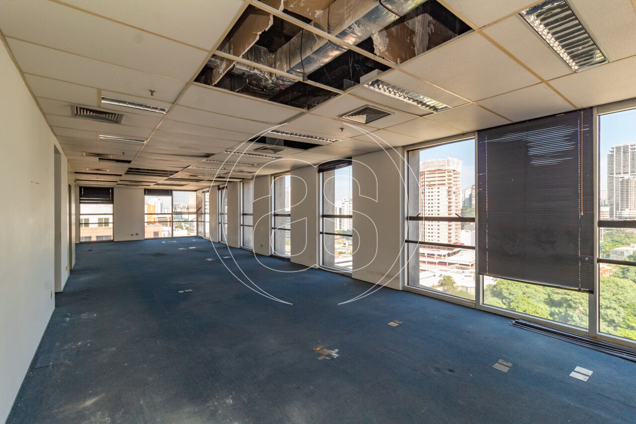 CONJUNTO COMERCIAL PARA LOCAÇÃO - ALTO DA BOA VISTA
