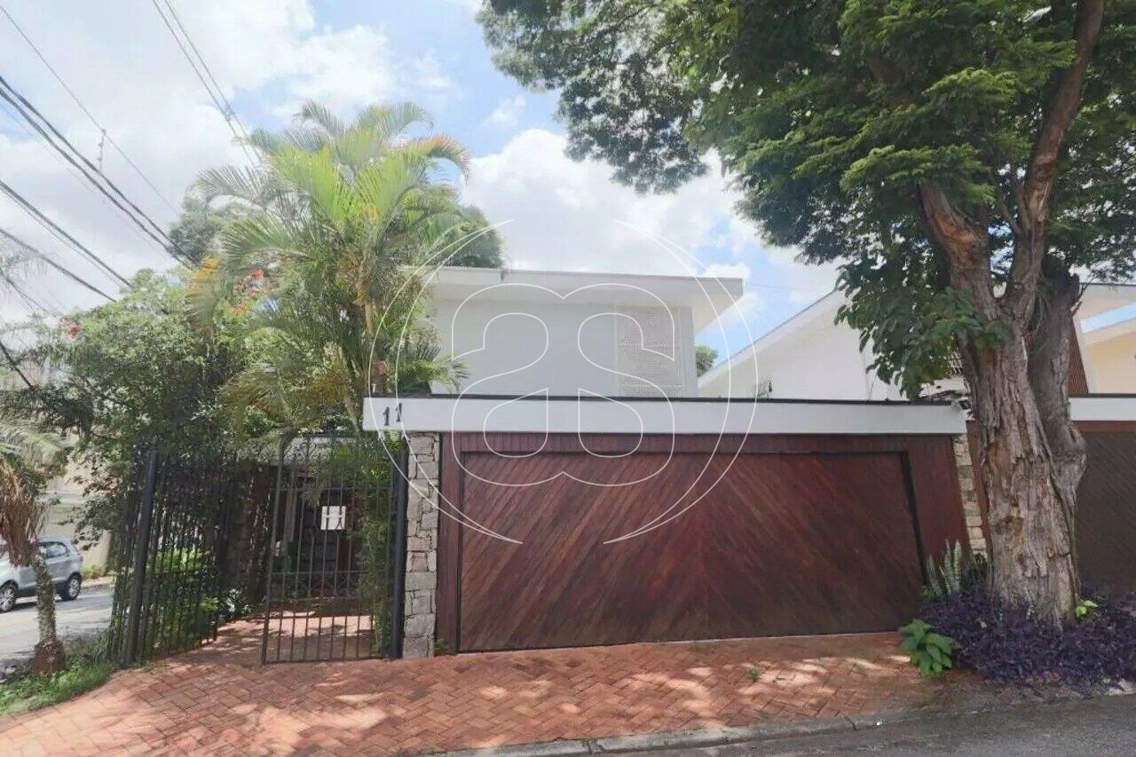 CASA EM SANTO AMARO COM 200 METROS