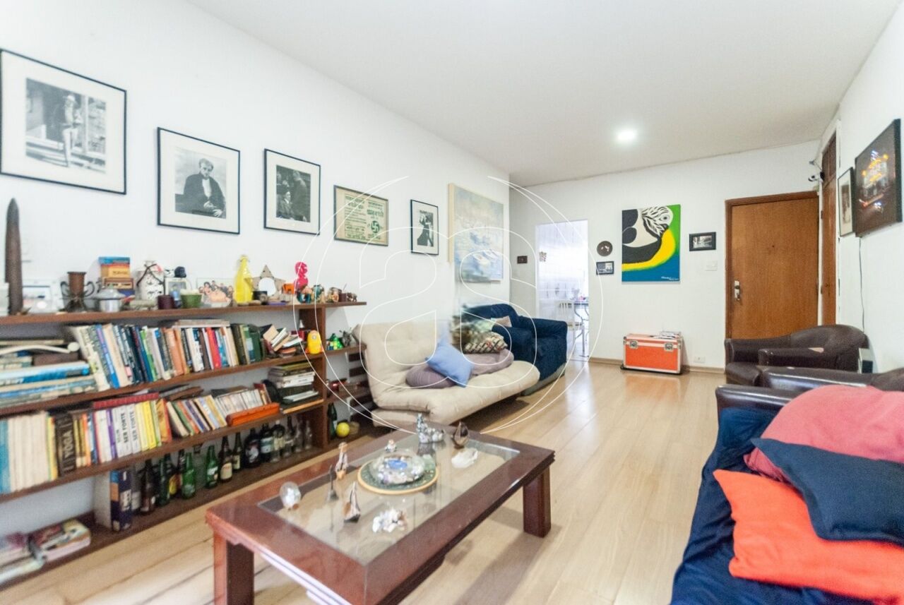 Apartamento em Santo Amaro à Venda e para Locação