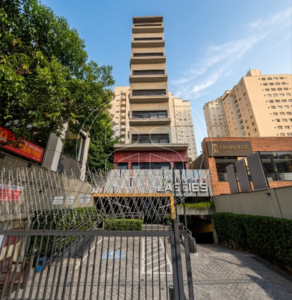 Prédio Comercial 10x40 com 18 vagas - Moema Índios