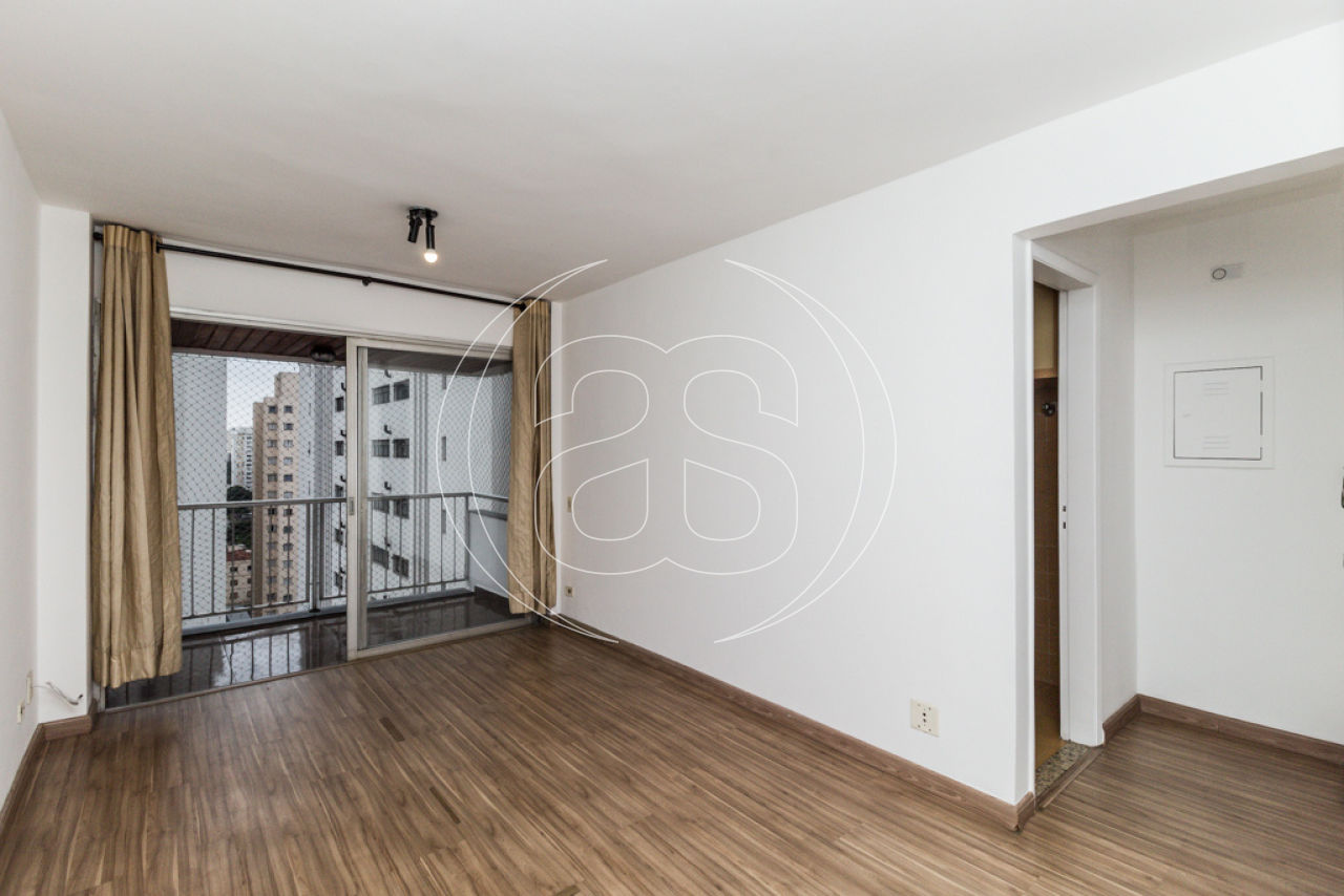Moema | 50m² | 1 Dorm | com Sacada, 1 Vaga