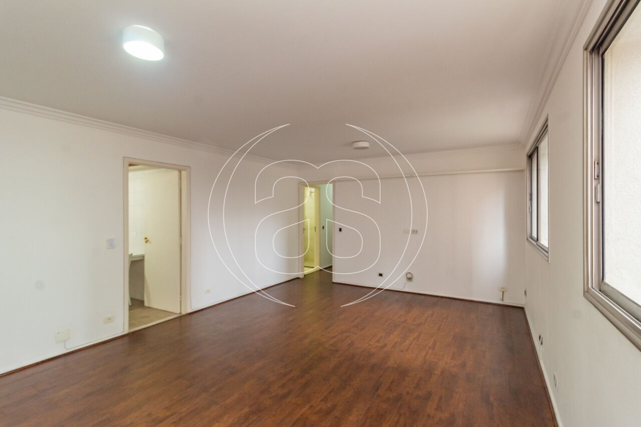 Moema | 105m² com 3 Dormitórios, 1 Suíte ? Venda ou Locação