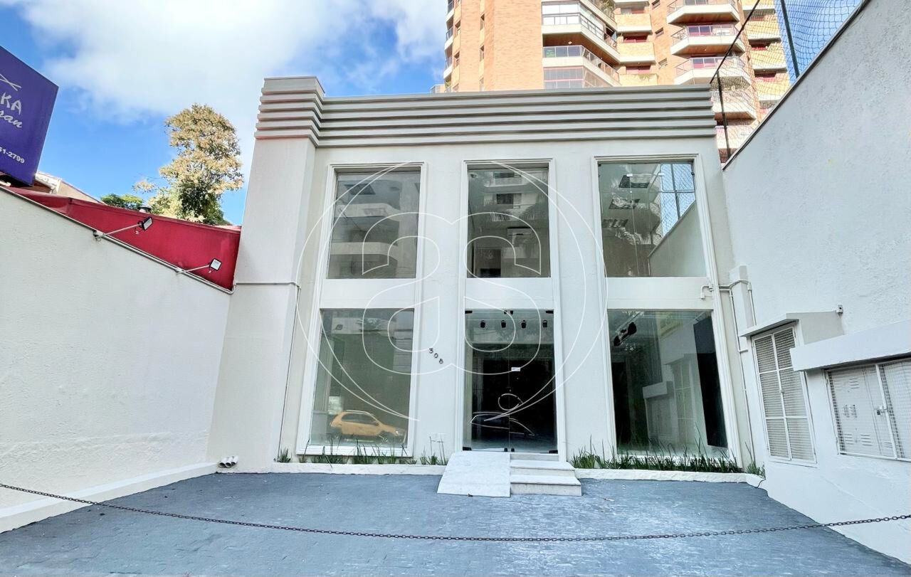 Loja Comercial 9x25 - Z.: ZEU - Moema Pássaros