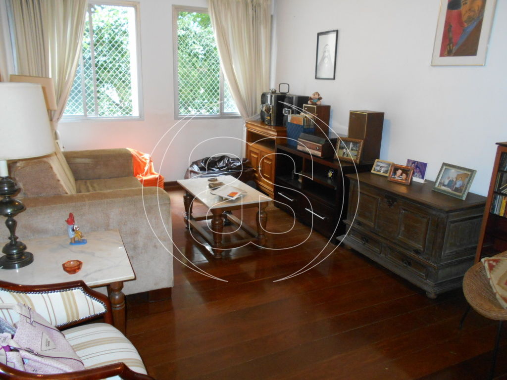 APARTAMENTO EM MOEMA