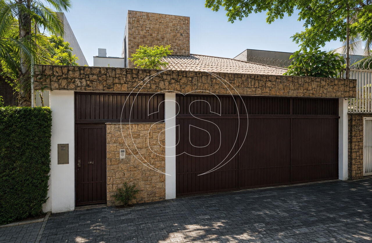 CASA EM PLANALTO PALISTA - 290M²