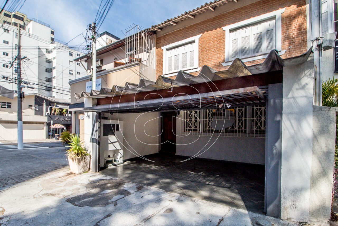 Casa Comercial para Locação em Moema Índios | 92m² | 5 Salas | 2 Banheiros | 1 Vaga