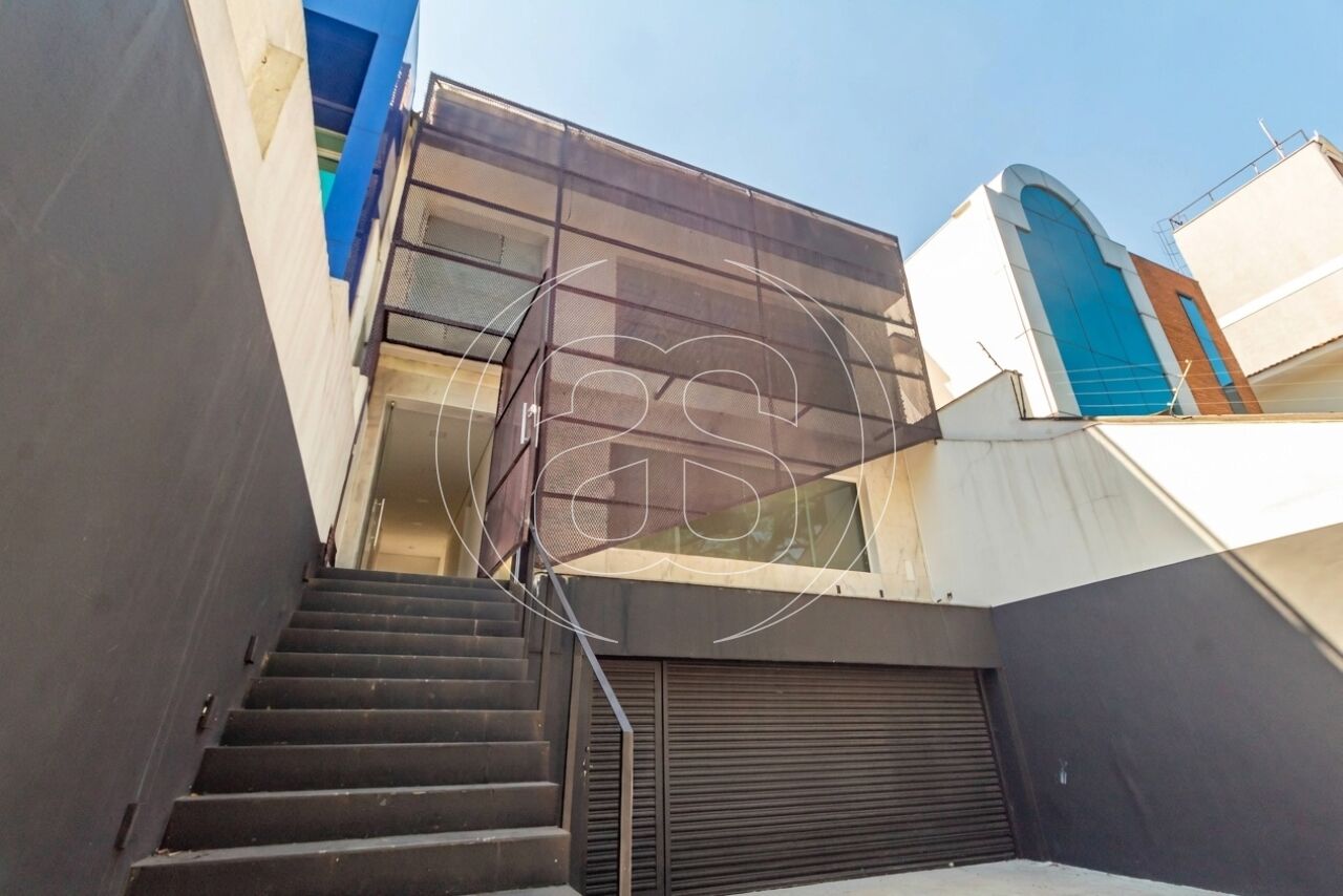 Imóvel Comercial à Venda e Locação em Moema Índios | 349m² | 8 Vagas