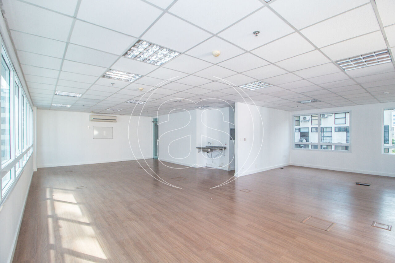 CONJUNTO COMERCIAL PARAÍSO 82M²