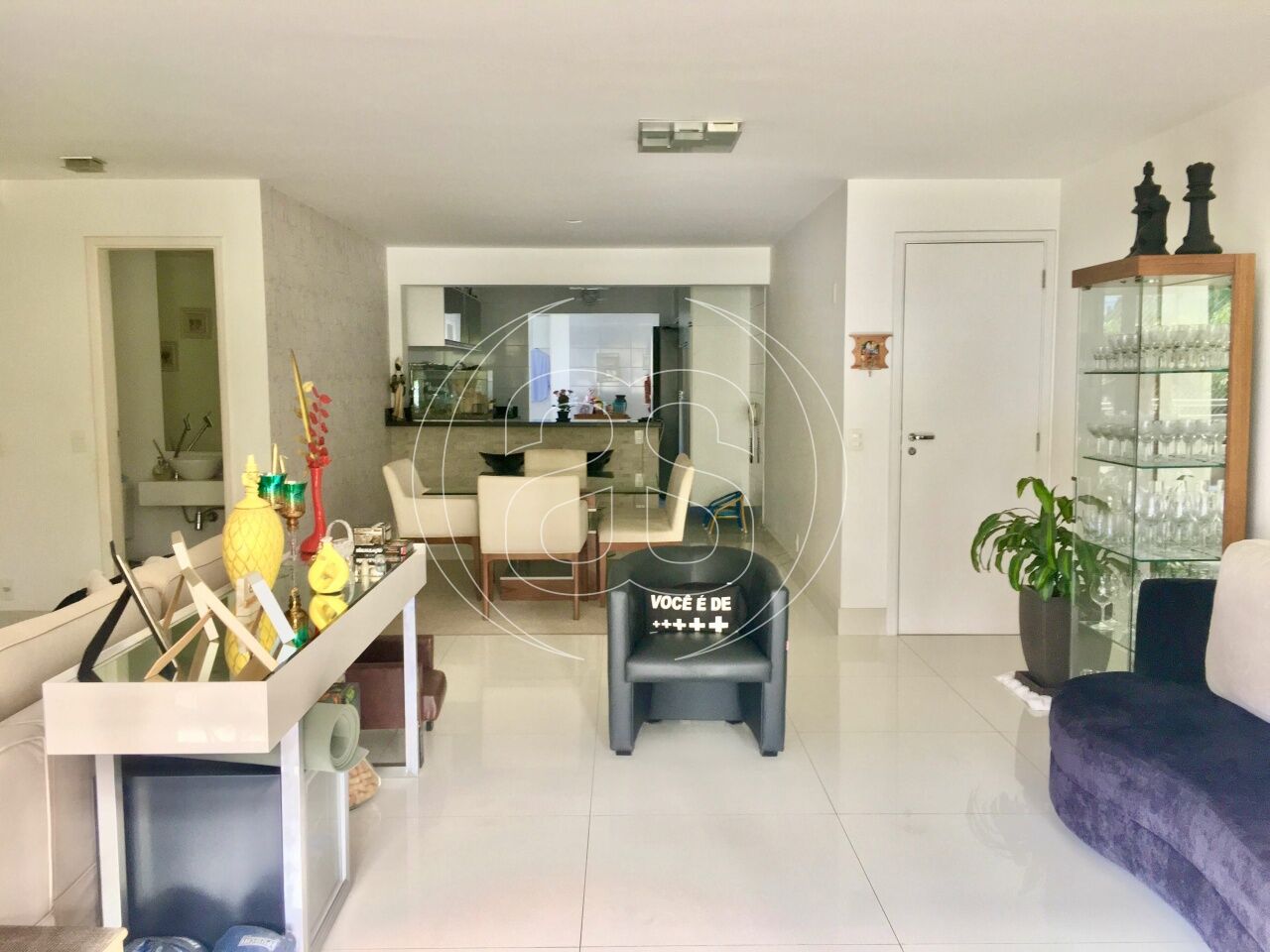 Excelente apartamento 142m², 3 suítes, 2 vagas, depósito, no Panamby. Pronto para morar.