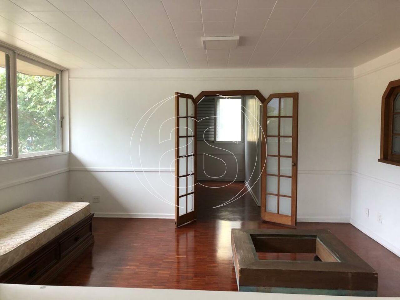 APARTAMENTO NO JARDIM PAULISTA