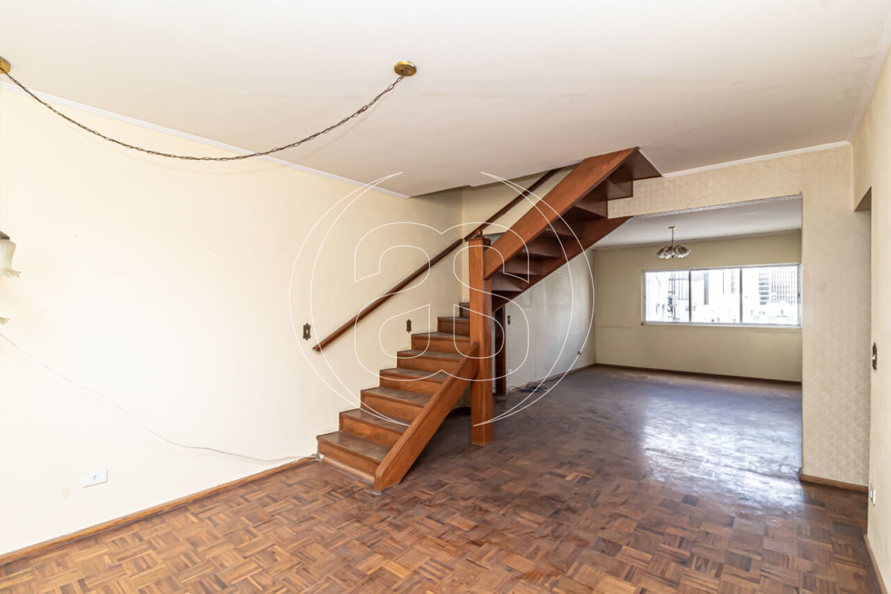 Cobertura duplex á venda em Jardim Paulista com 288m²
