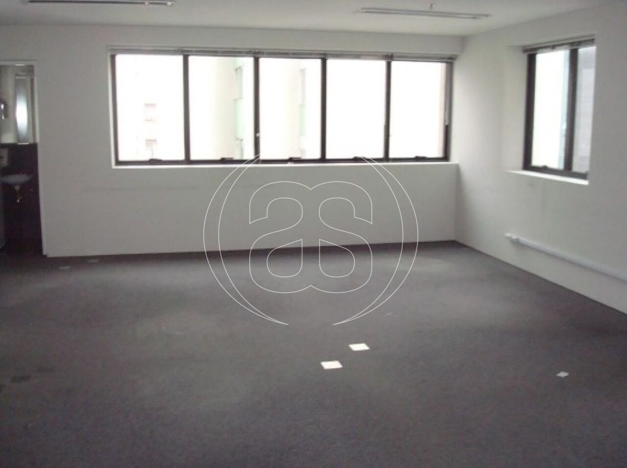 Conjunto Comercial Oportunidade Única em Planalto Paulista!