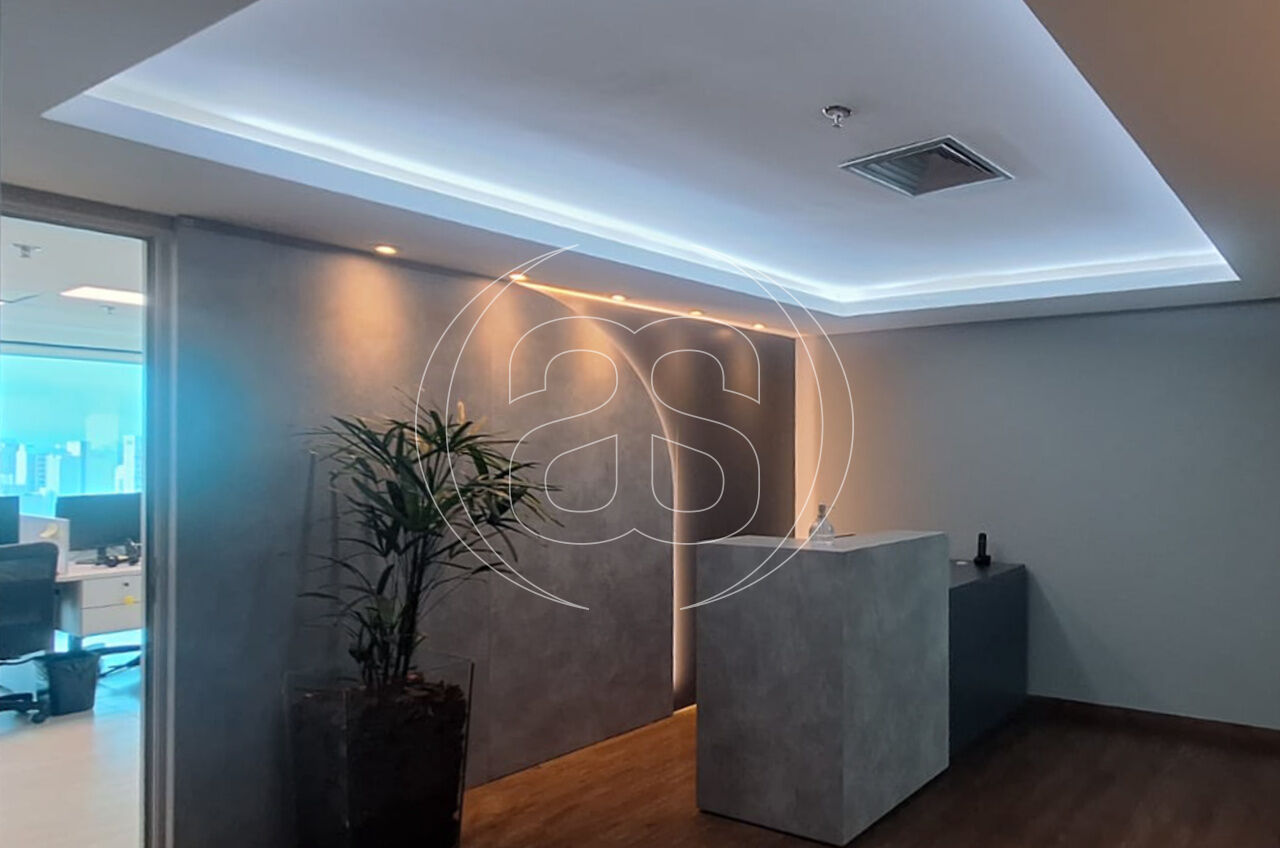 Sala Comercial de 172m² para Locação em Moema com 4 Vagas