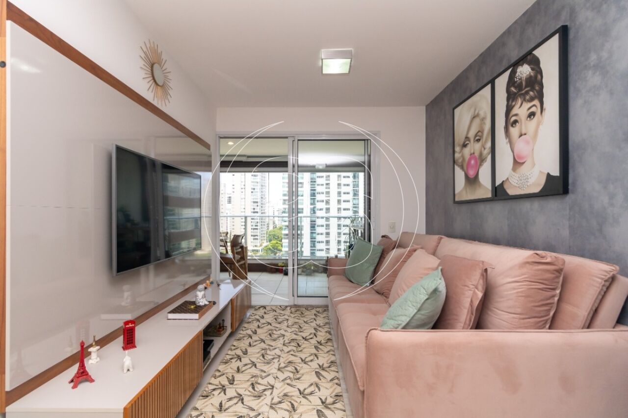 Apartamento à venda no Campo Belo com 69m², 2 quartos sendo 1 suíte e 1 vaga de garagem