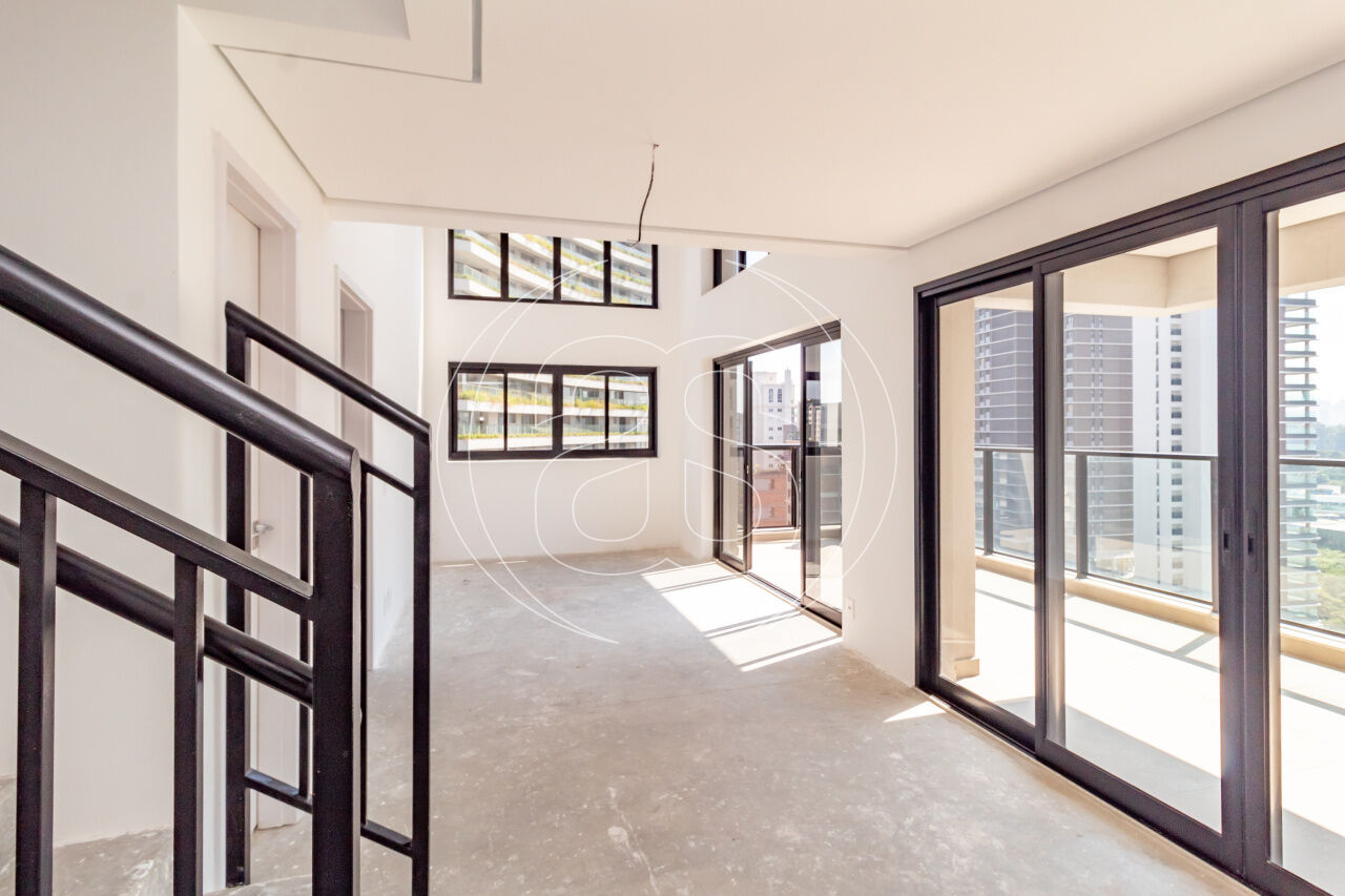 APARTAMENTO EM MOEMA COM 104 METROS