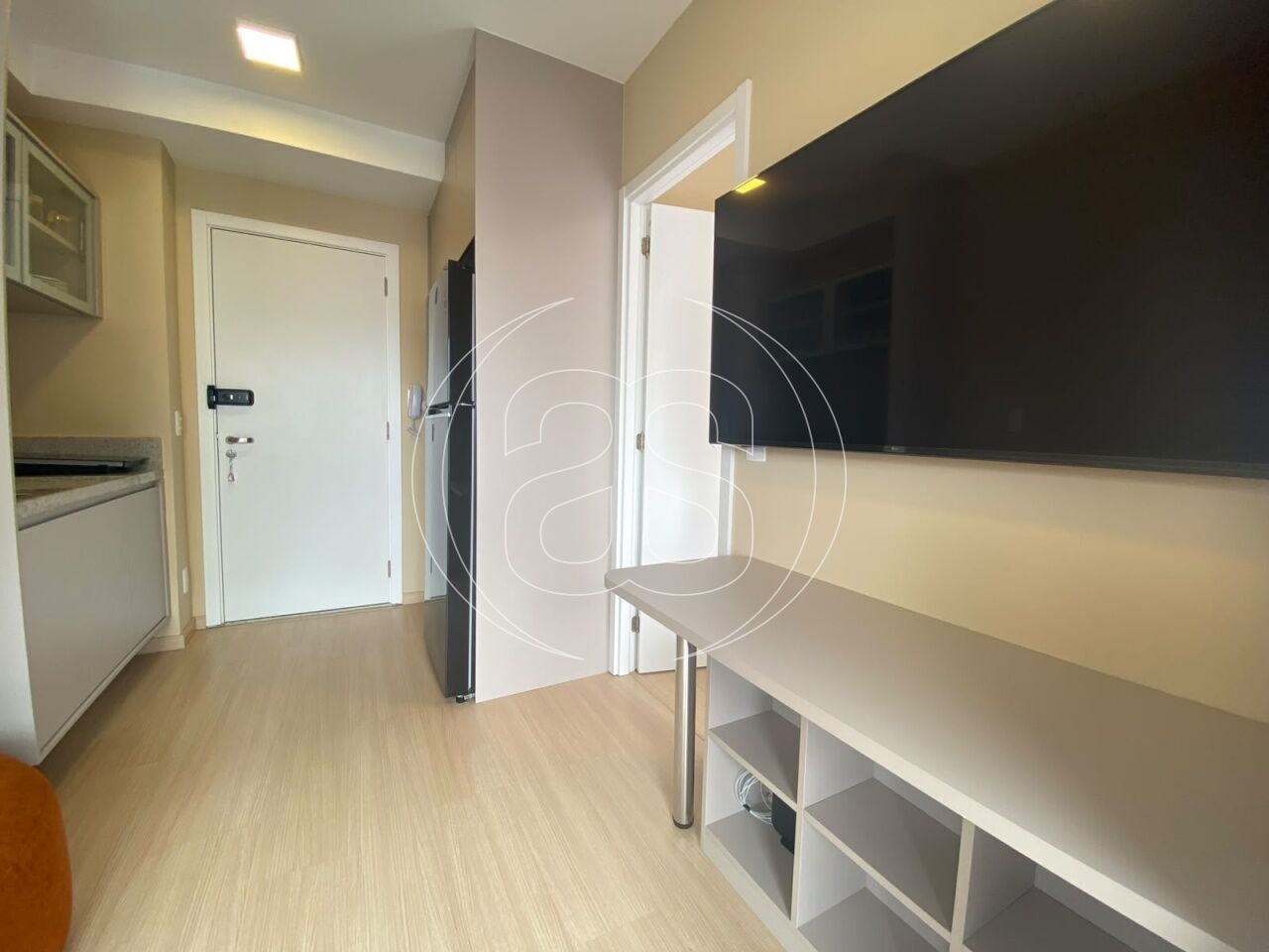 Apartamento Studio à venda com 32m², quarto, sala/cozinha, banheiro e varanda