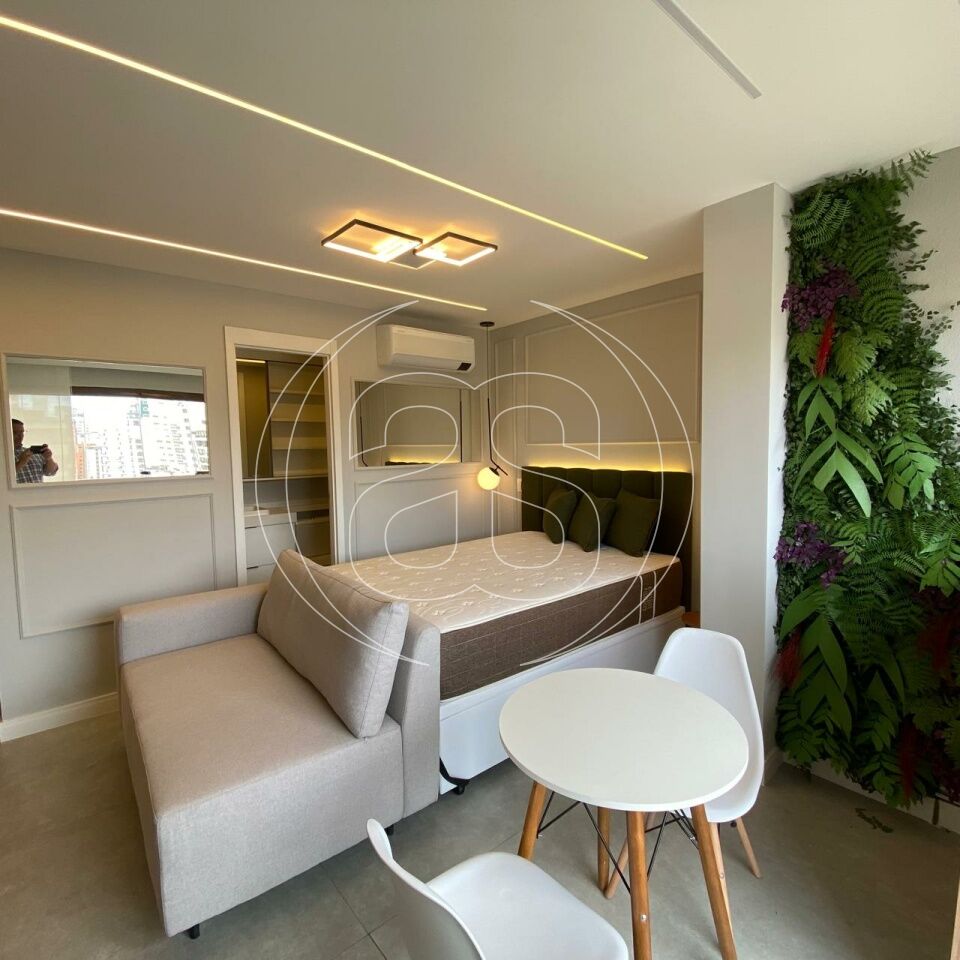 APARTAMENTO NA REGIÃO DA VILA NOVA CONCEIÇÃO
