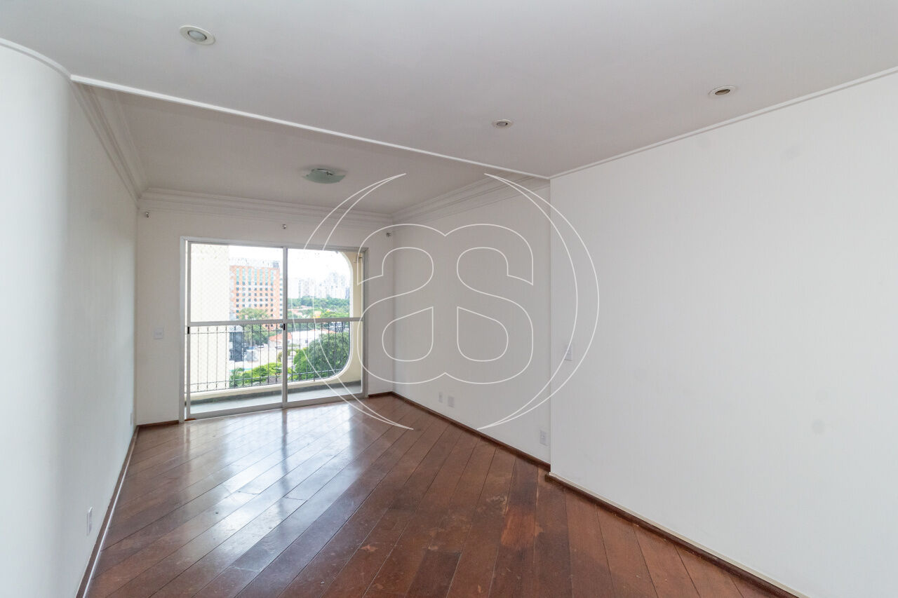 APARTAMENTO À VENDA EM MOEMA COM 97m², 3 QUARTOS SENDO 1 SUÍTE E 2 VAGAS DE GARAGEM