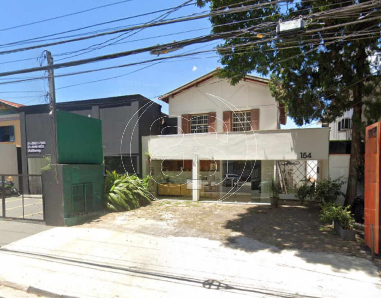 Casa/Loja Comercial - 300m² totais - Z= Z-COR 2