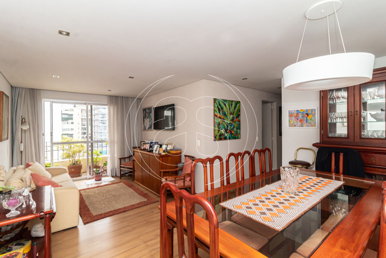 APARTAMENTO PARA LOCAÇÃO EM MOEMA DE 103M²