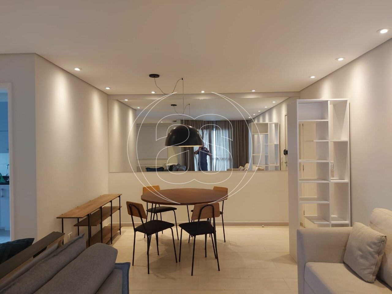 Aluga-se Apartamento de 70m², Varanda Gourmet, 2 Dorms (1 suíte), 2 Vagas