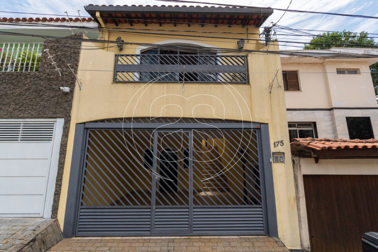 CASA - BENJAMIM COSTA - 180M²