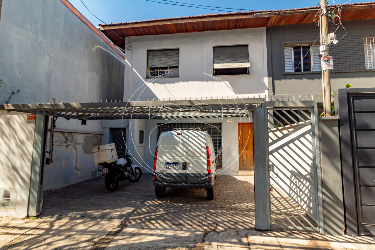 Casa Comercial para Locação no Campo Belo | 175m² de Área Construída e Excelente Distribuição