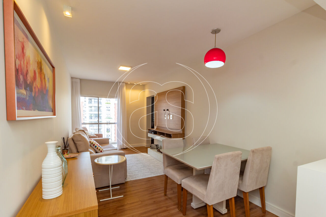 APARTAMENTO PARA LOCAÇÃO EM MOEMA COM 60M², 1 SUÍTE, 1 ESCRITÓRIO, BANHEIRO SOCIA, 1 VAGA DE GARAGEM