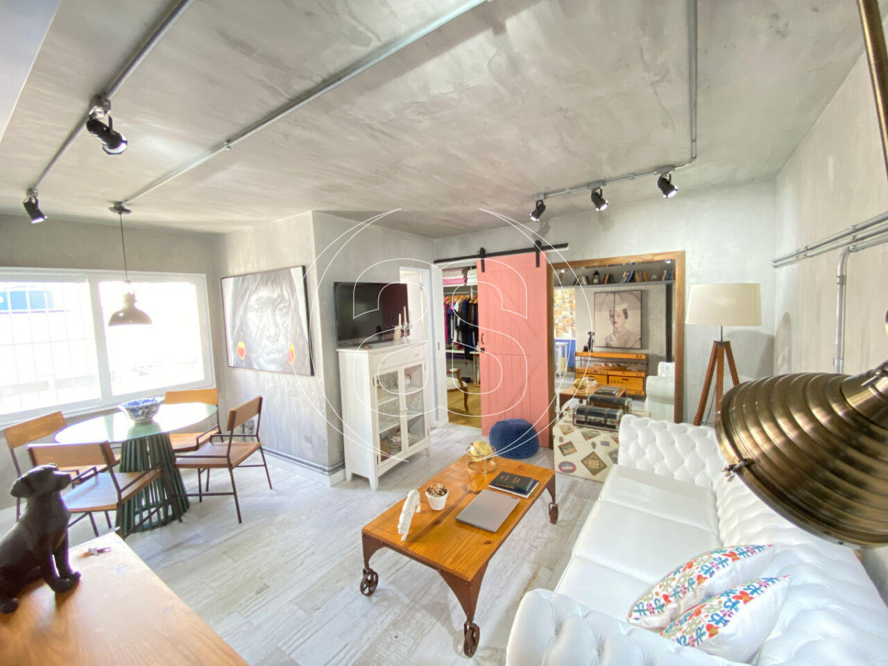 Apartamento à Venda Moema |Mobiliado | 51m², 1 Dormitório, 2 Salas e 1 Vaga