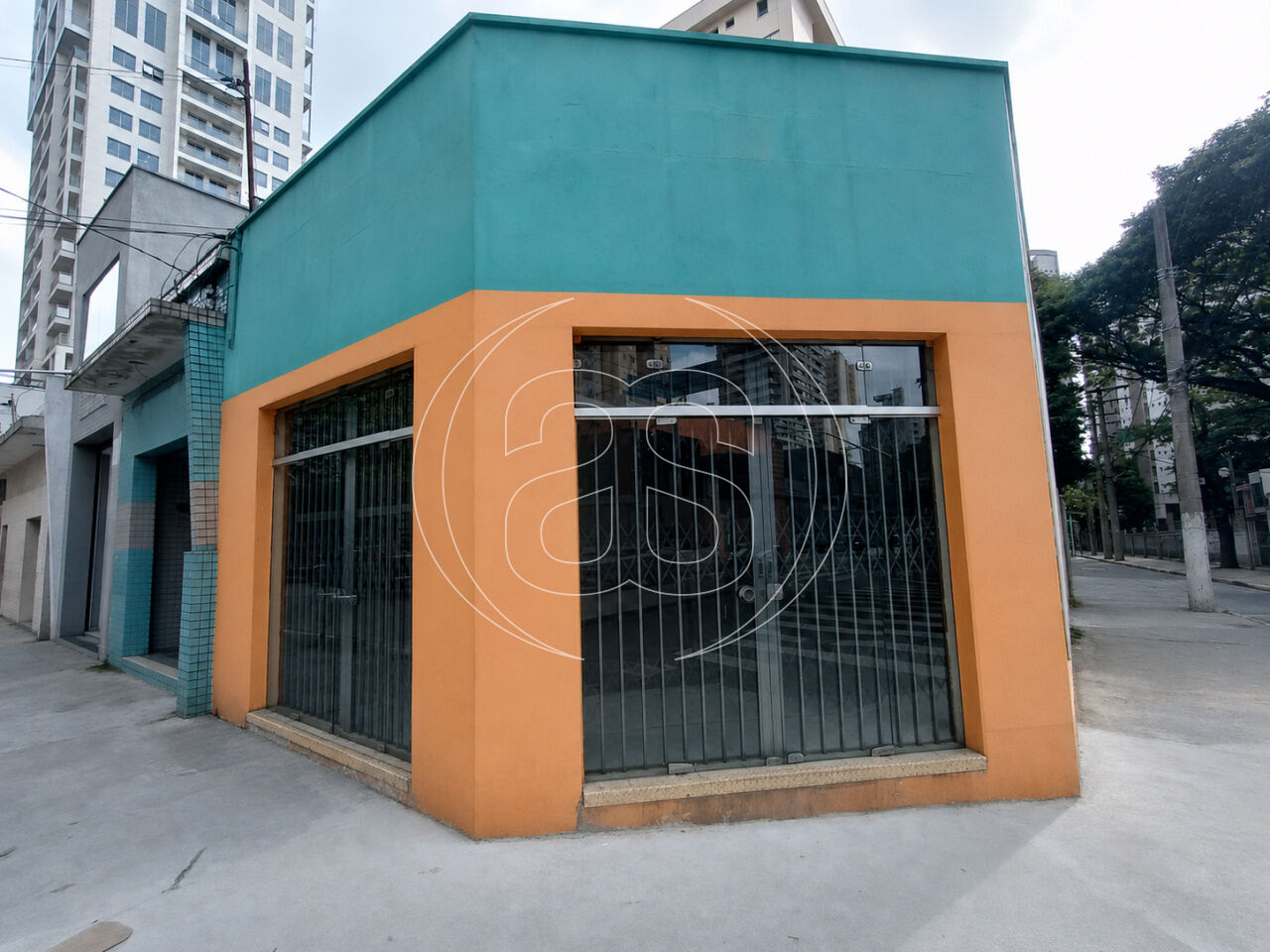 LOJA COMERCIAL NA REGIÃO DE MOEMA - Z= ZEU - T=104m²