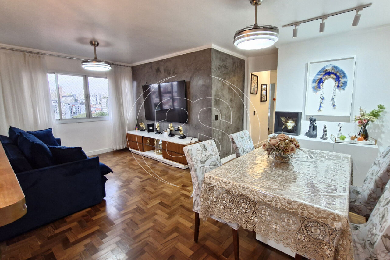 Apartamento à Venda em Moema com 91 m² e 3 Dormitórios