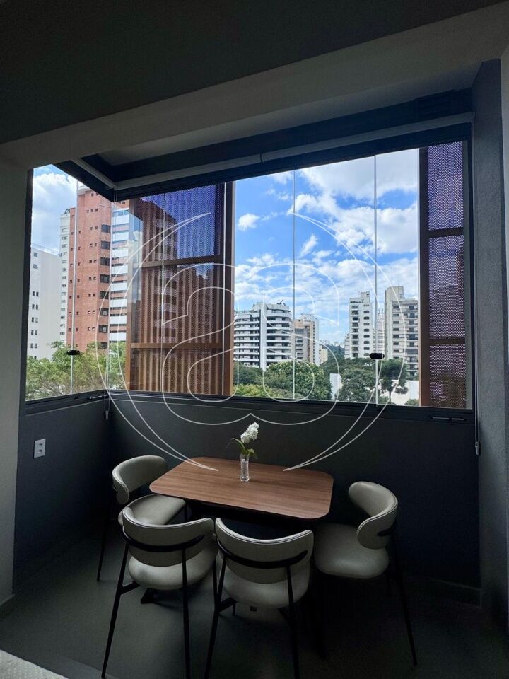 STUDIO 45M² MOBILIADO - MOEMA PASSAROS