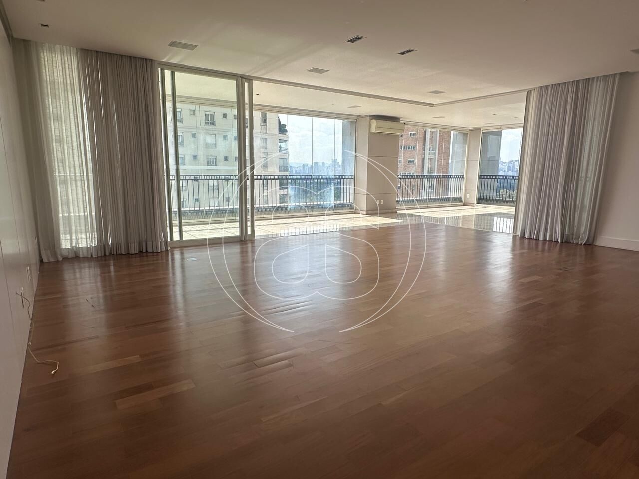 APARTAMENTO PARA VENDA E LOCAÇÃO VILA NOVA CONCEIÇÃO 473M² 4 SUITES