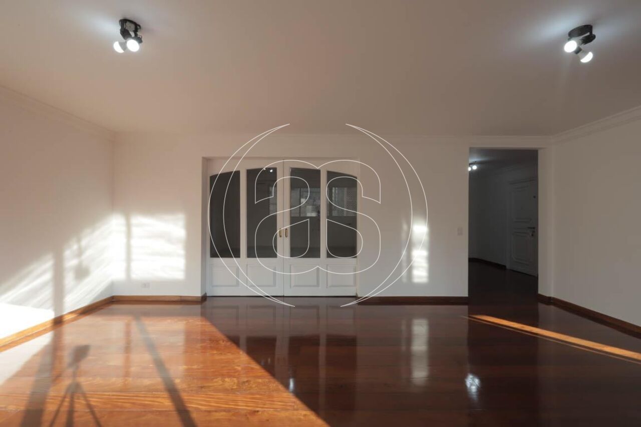 Apartamento para Locação no Itaim Bibi ? Amplitude, Conforto e Localização Privilegiada