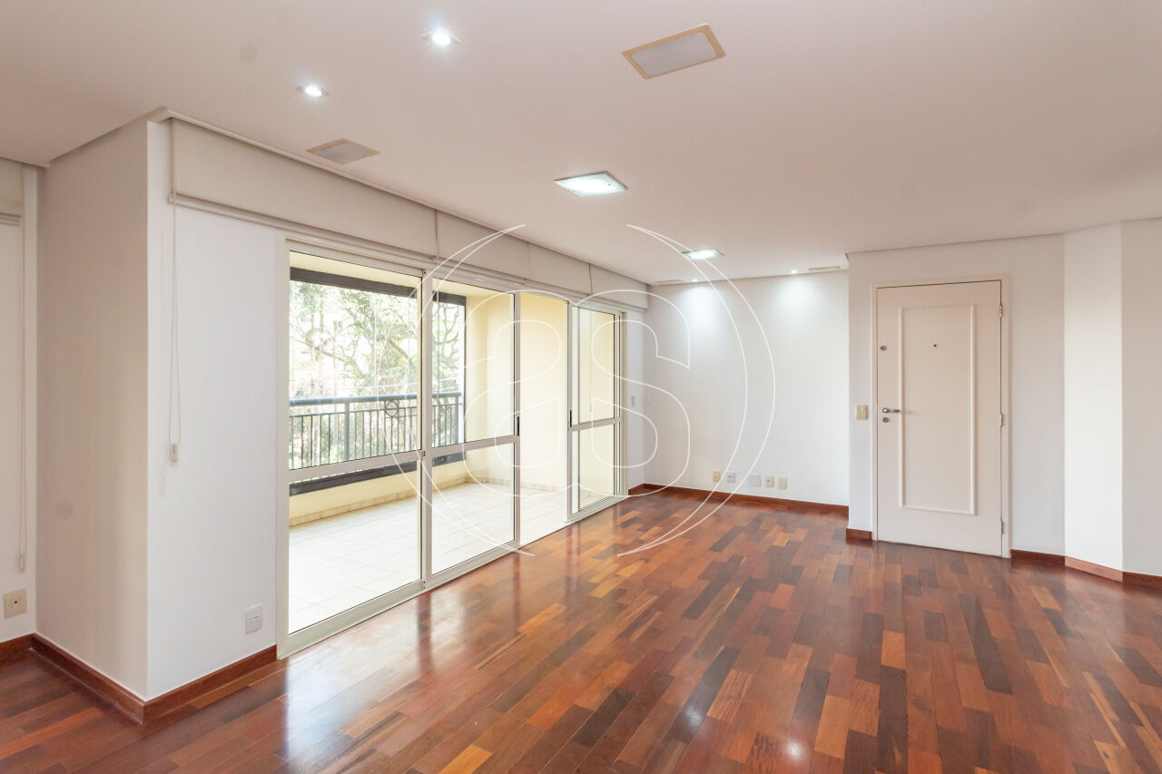 3 SUÍTES - 130M² - 2 VAGAS - MOEMA PASSAROS