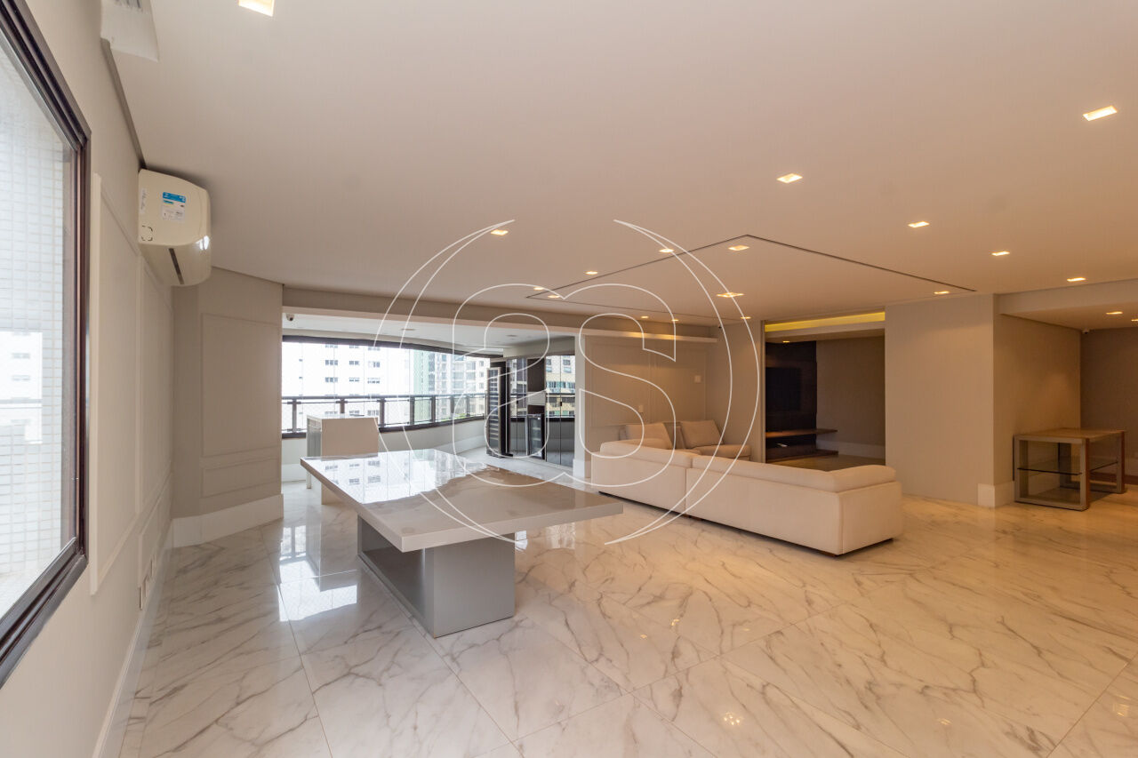 APARTAMENTO LOCAÇÃO 228m² - 4 DOM 4 VG - MOEMA INDIOS