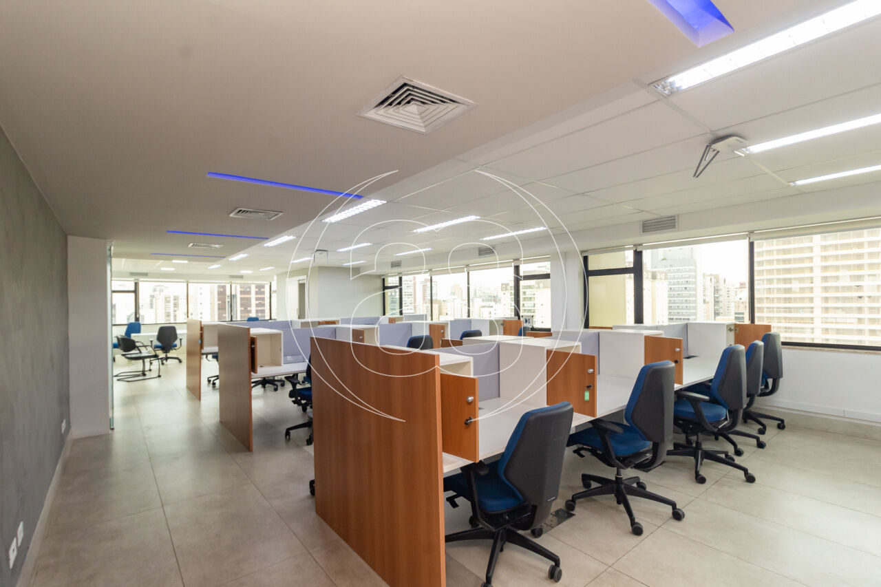 Sala Comercial para Locação em Moema Índios com 150 m² e 4 Vagas
